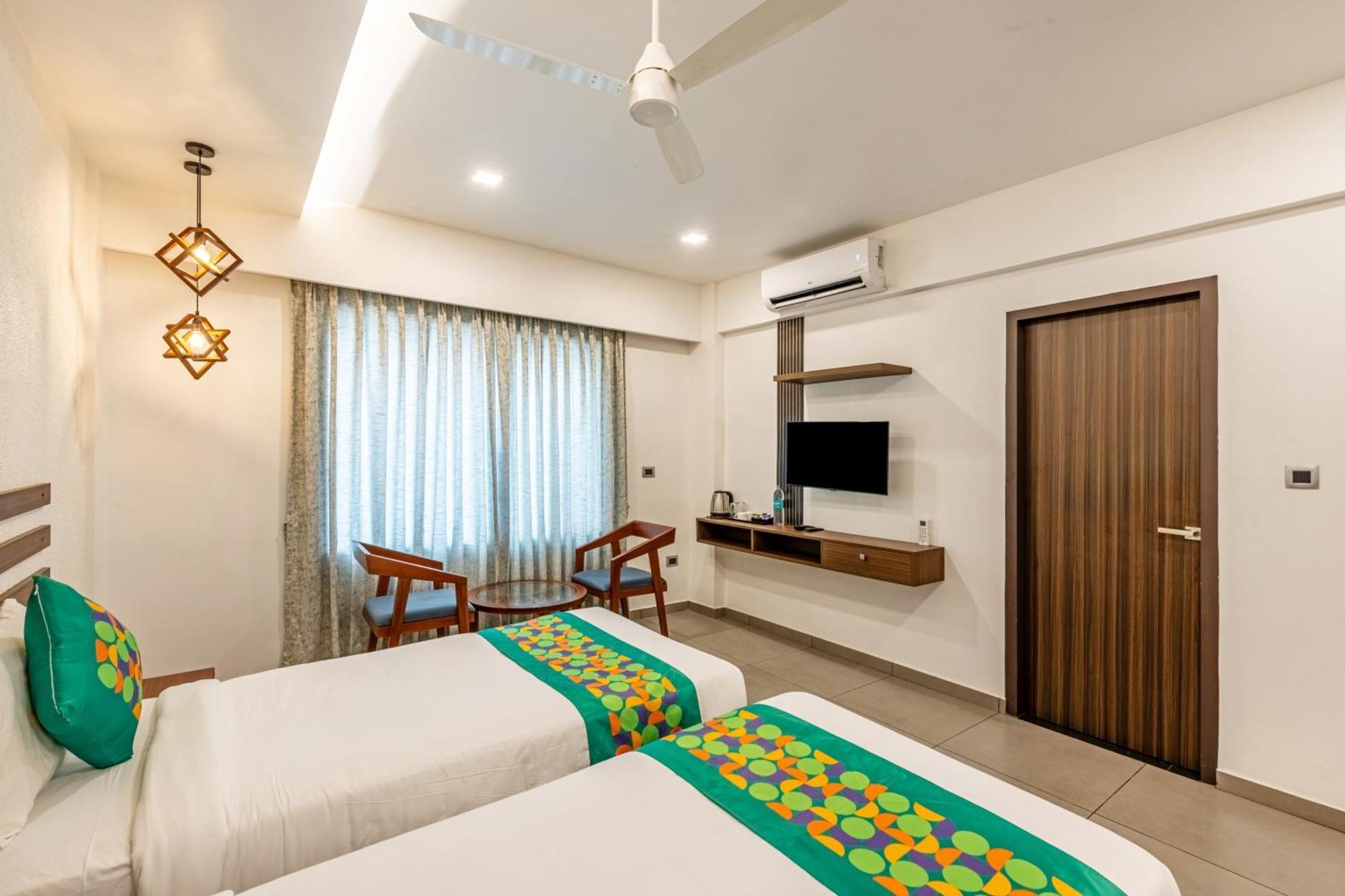 Treebo De Cloud 9 Regency Hotel Thiruvananthapuram Eksteriør billede