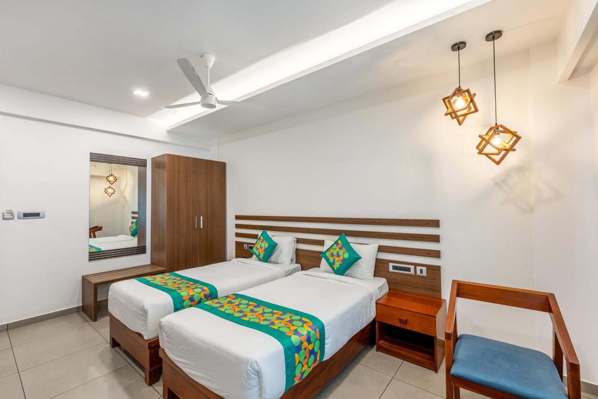 Treebo De Cloud 9 Regency Hotel Thiruvananthapuram Eksteriør billede