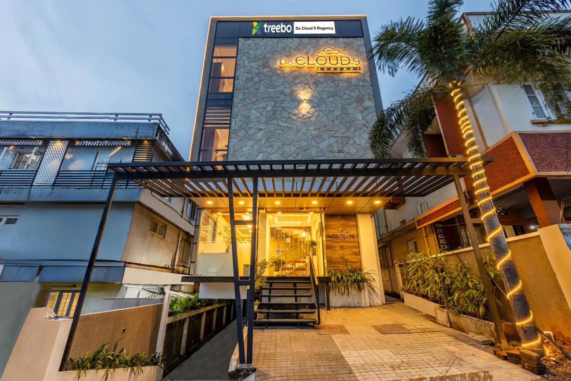 Treebo De Cloud 9 Regency Hotel Thiruvananthapuram Eksteriør billede